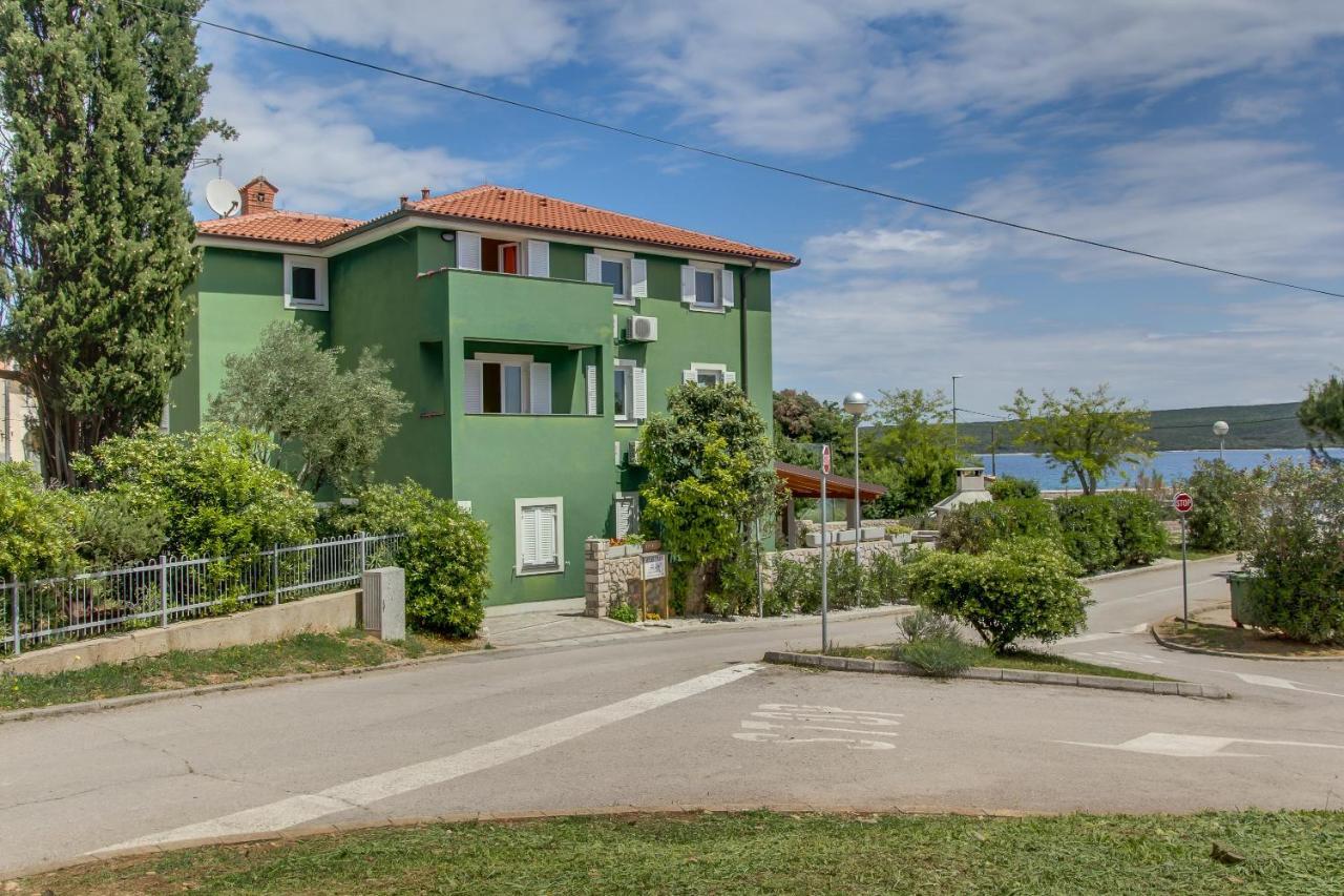 Apartments And Rooms By The Sea Nerezine, Losinj - 11815 외부 사진