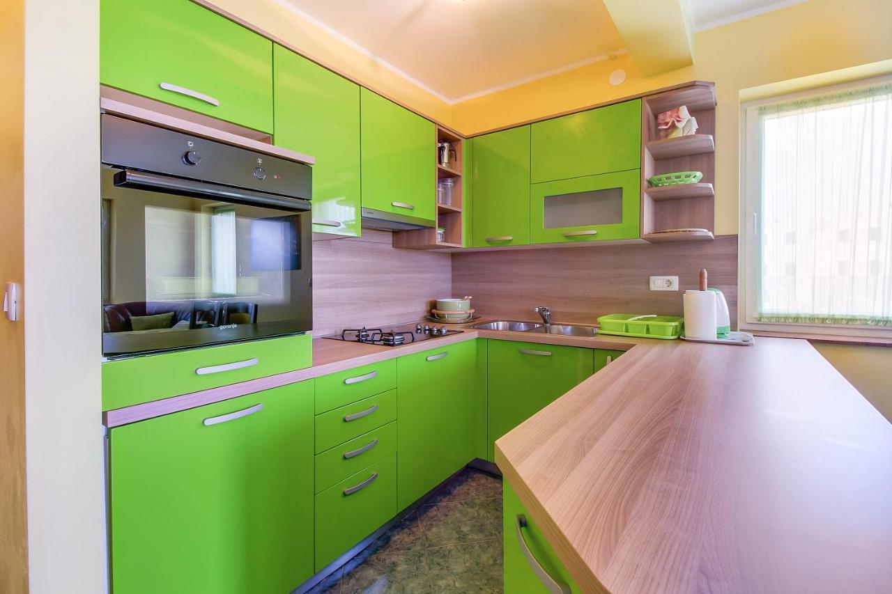 Apartments And Rooms By The Sea Nerezine, Losinj - 11815 외부 사진